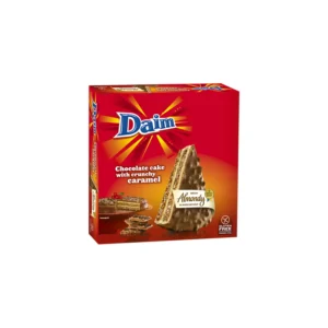 Tarte au Daim en gros plan sur une assiette, idée dessert irrésistible – Où acheter la tarte au Daim au meilleur prix